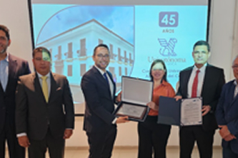 45 años de servicio