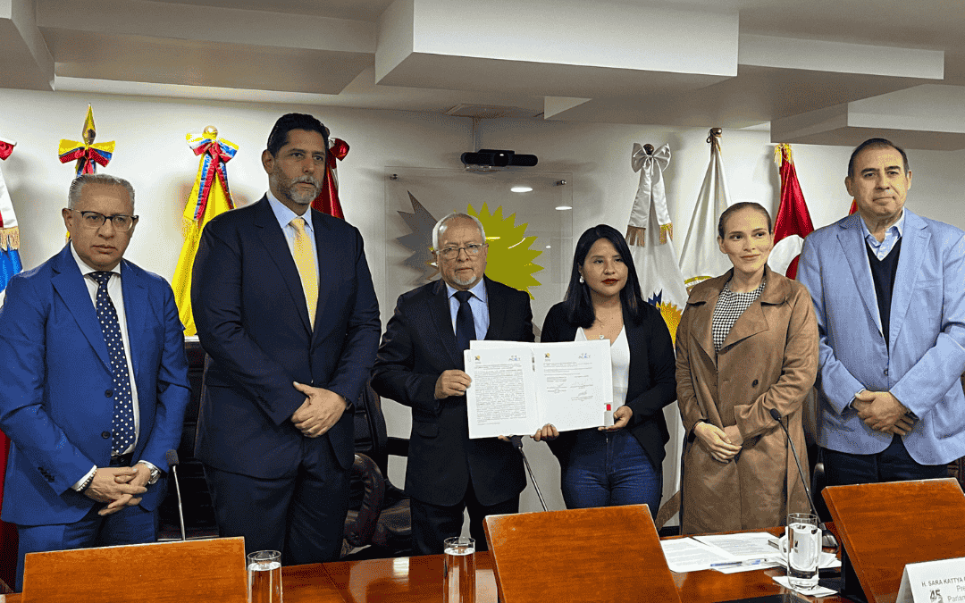 ACIET y el Parlamento Andino firman convenio de cooperación en beneficio de sus instituciones de educación superior afiliadas